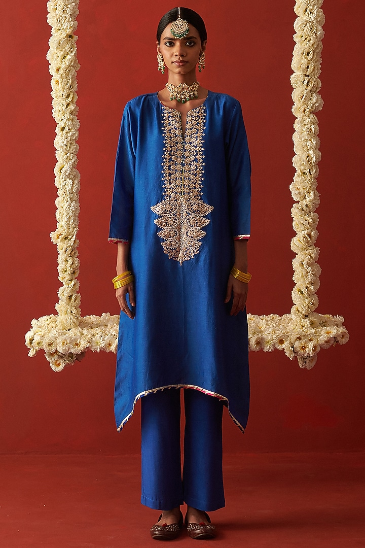 Blue Chanderi Floral Jaal Embroidered Kurta Set by RASHIKA MITTAL at Pernia's Pop Up Shop