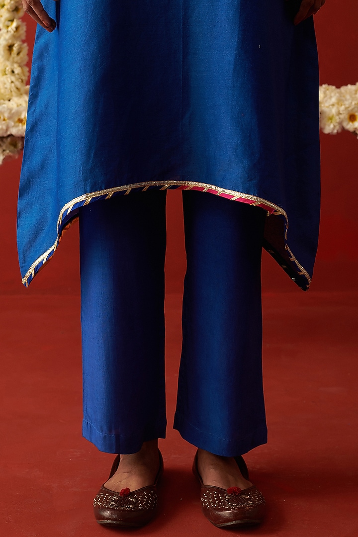 Blue Chanderi Floral Jaal Embroidered Kurta Set by RASHIKA MITTAL at Pernia's Pop Up Shop