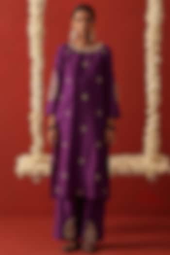Purple Chanderi Zardosi Embroidered Kurta Set by RASHIKA MITTAL at Pernia's Pop Up Shop