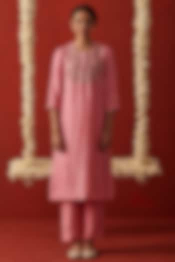 Soft Pink Silk Zardosi Embroidered Kurta Set by RASHIKA MITTAL at Pernia's Pop Up Shop