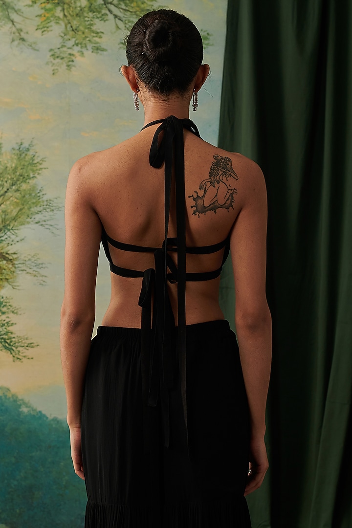 Black Organza Sequin Embroidered Cape Set by RASHIKA MITTAL at Pernia's Pop Up Shop