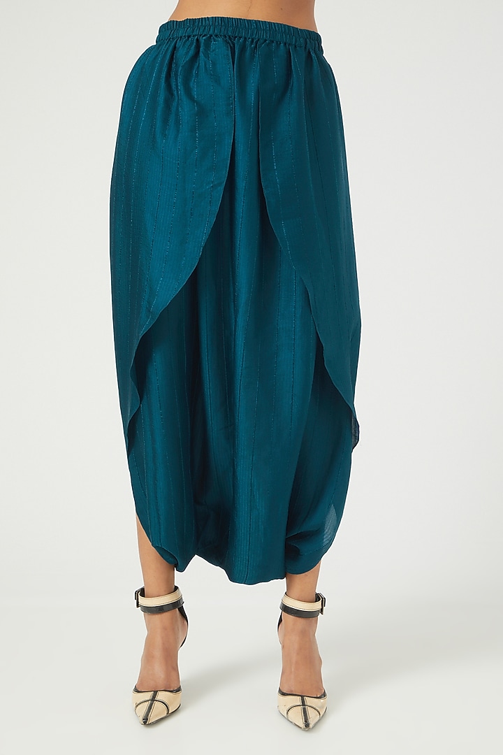 Blue Silk Satin Kurta Set by Ranng at Pernia's Pop Up Shop