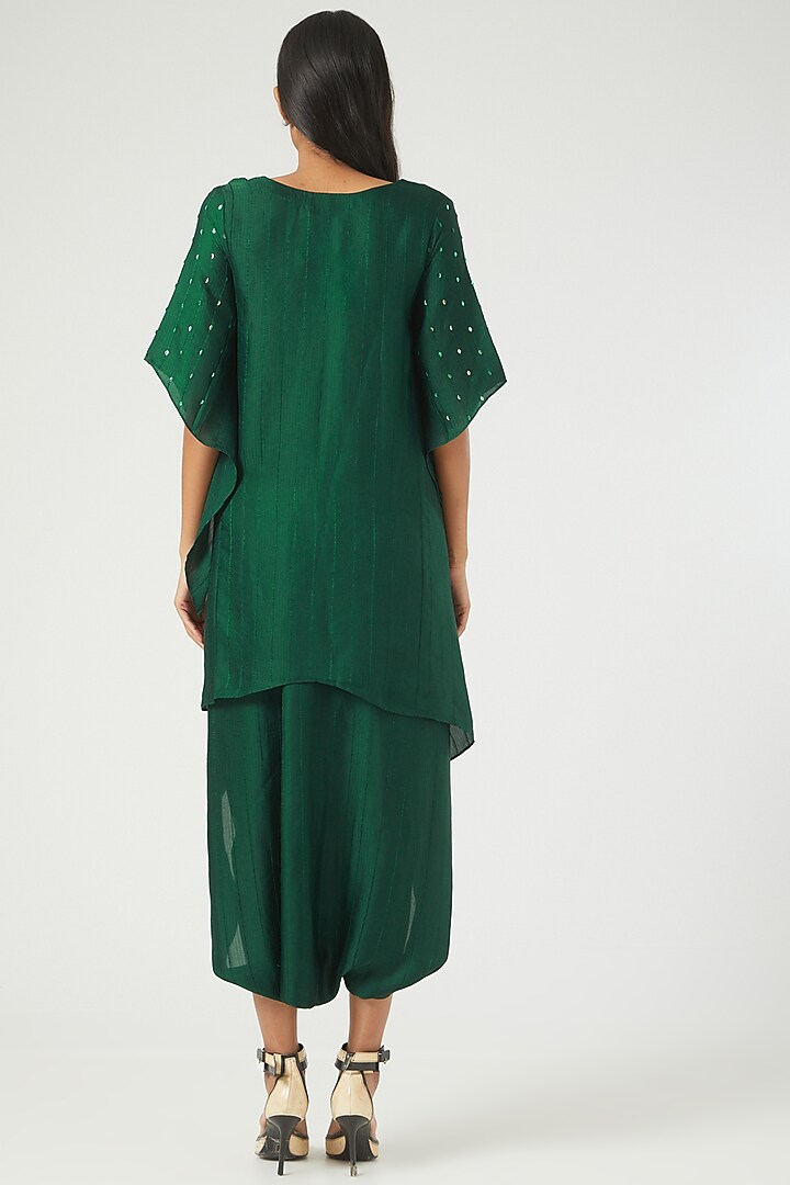 Emerald Green Silk Satin Kurta Set by Ranng at Pernia's Pop Up Shop