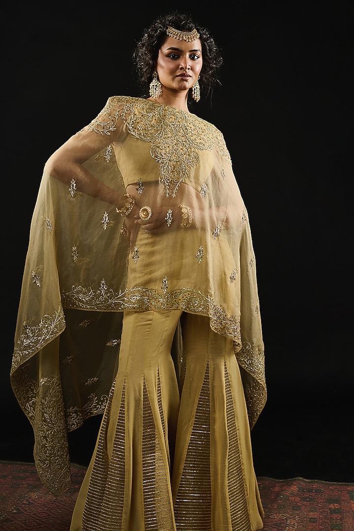 Golden Organza Hand Embroidered Cape Set by Reeti Arneja at Pernia's Pop Up Shop