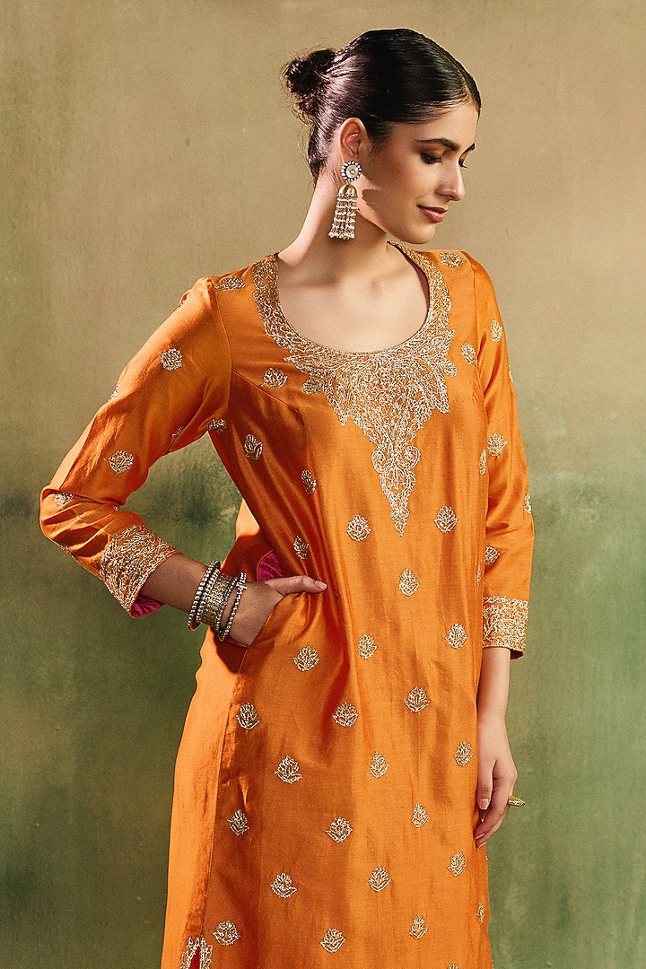 Orange Chanderi Gold Embroidered Kurta Set by Reeti Arneja at Pernia's Pop Up Shop