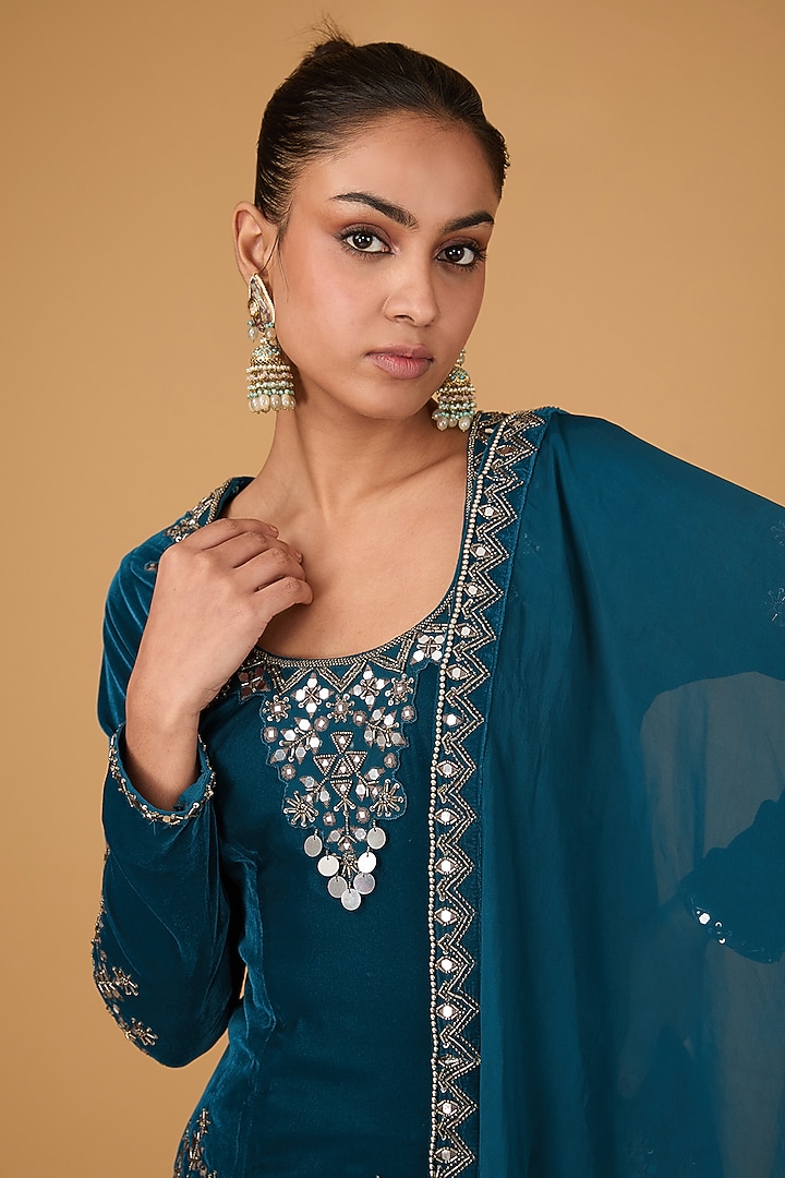 Teal Blue Makhmal Hand Embroidered Peplum Kurta Set by Reeti Arneja at Pernia's Pop Up Shop