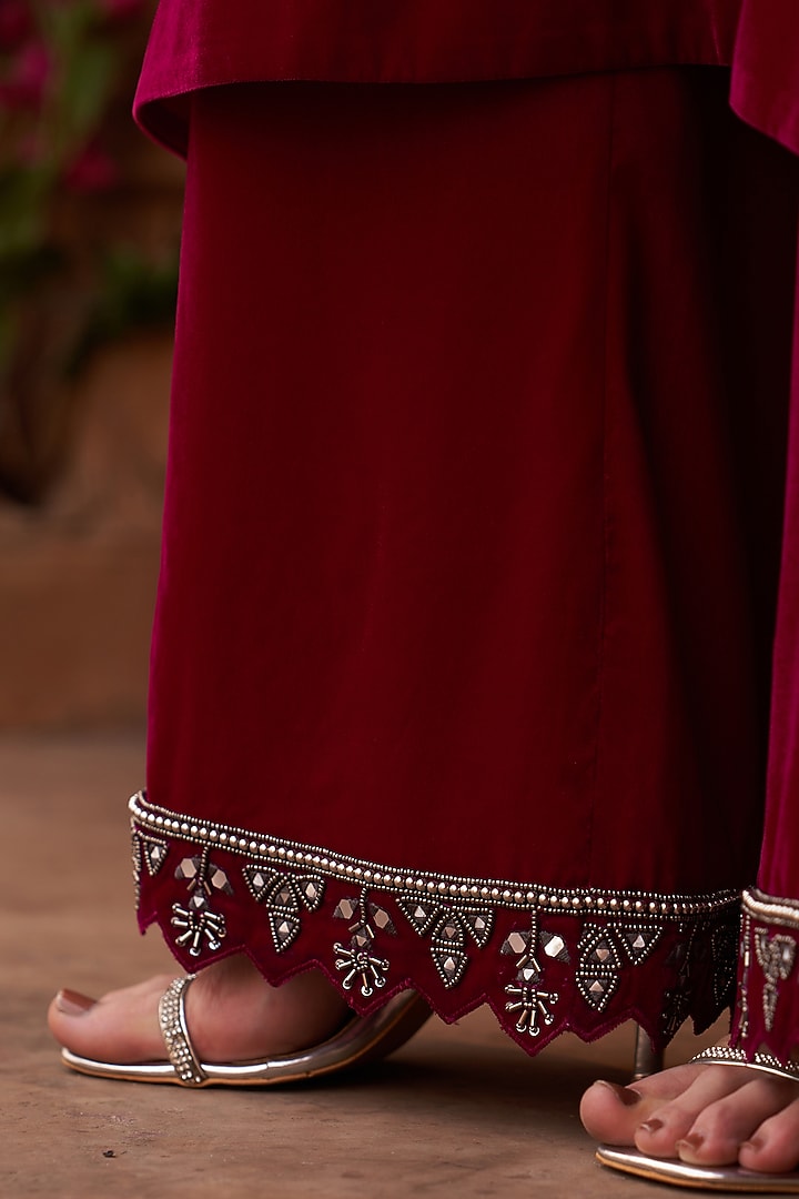 Magenta Velvet Tribal Embroidered Long Kaftan Kurta Set by Reeti Arneja at Pernia's Pop Up Shop