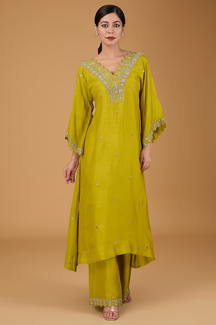 Lime Green Silk Hand Embroidered Kurta Set by Reeti Arneja at Pernia's Pop Up Shop