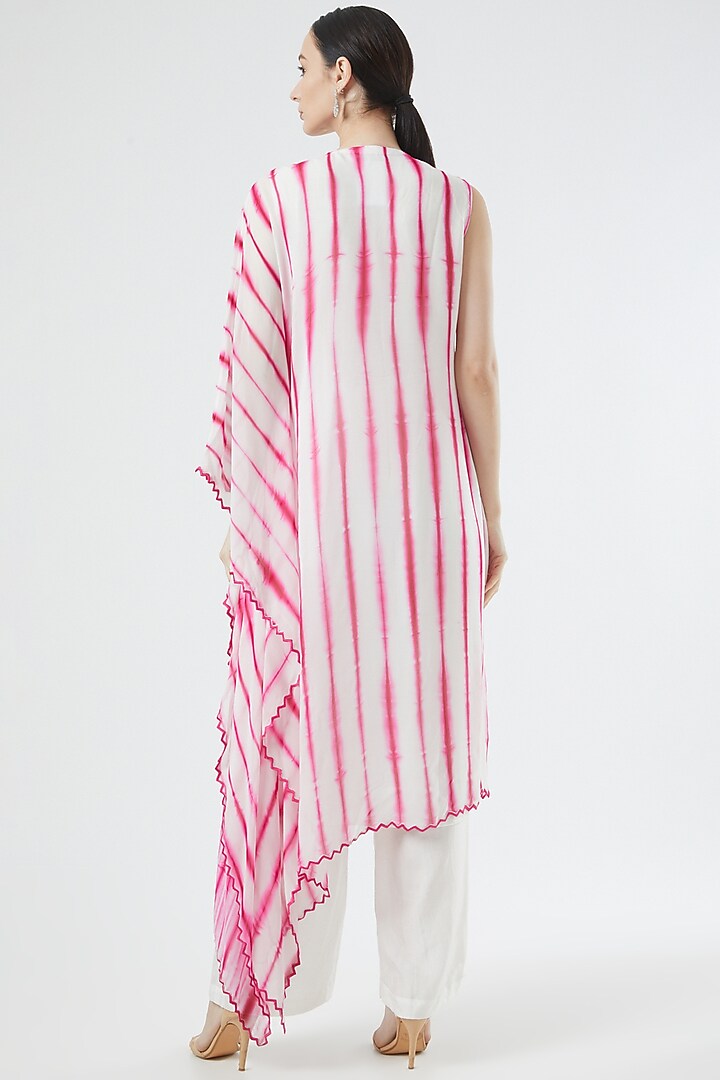 Pink & White Printed Kaftan Set by Reeti Arneja at Pernia's Pop Up Shop