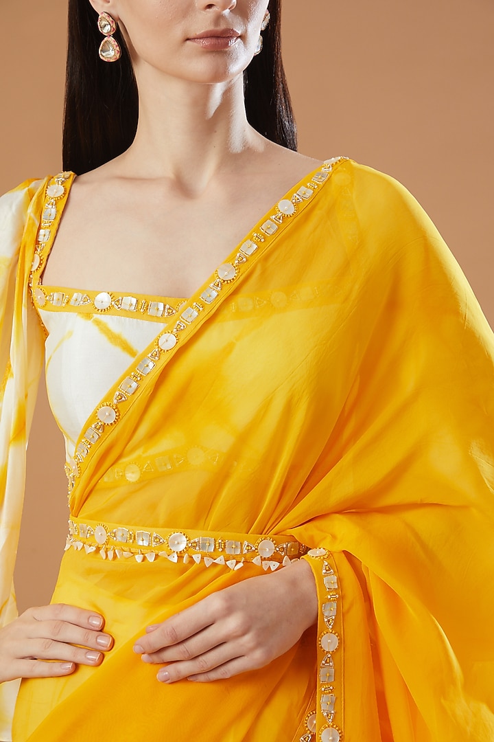Ivory & Yellow Printed Wedding Saree Set by Reeti Arneja at Pernia's Pop Up Shop