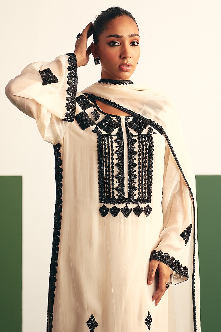 Ivory Organza Embroidered Kurta Set by THE KLUB BY REETI ARNEJA at Pernia's Pop Up Shop
