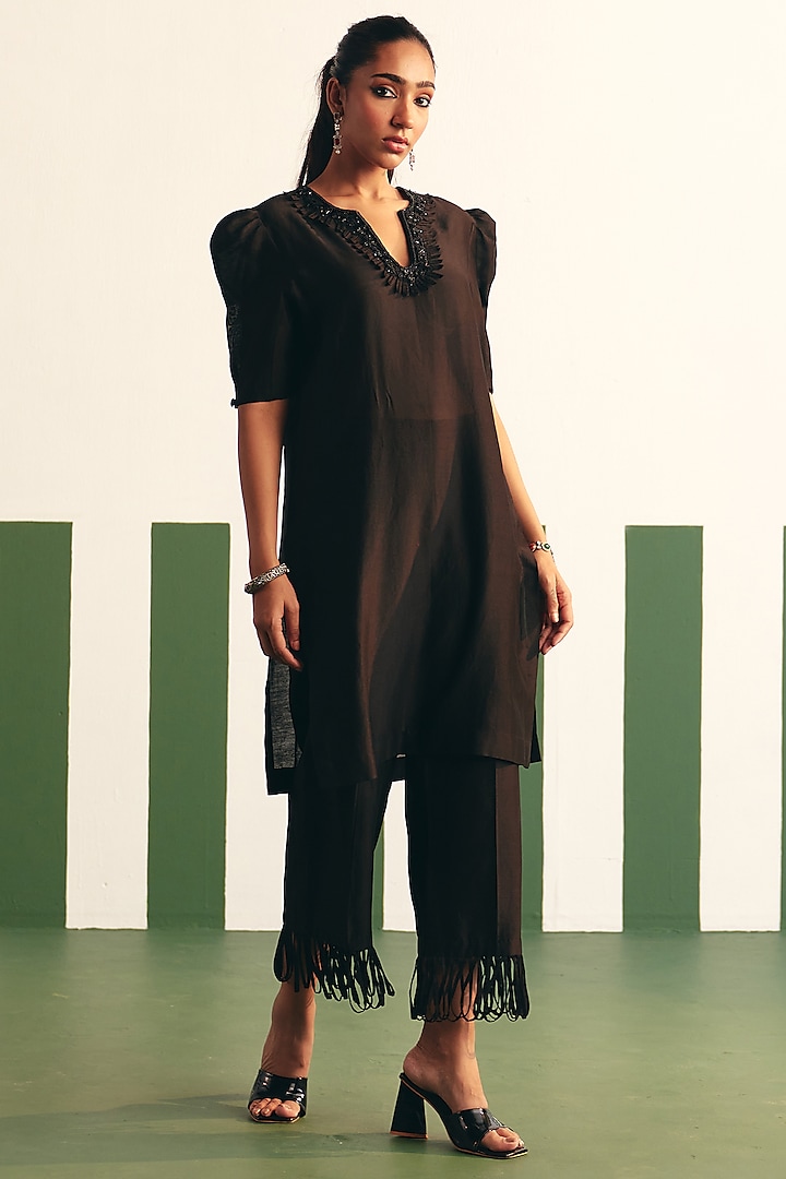 Black Chanderi Embroidered Kurta Set by Reeti Arneja