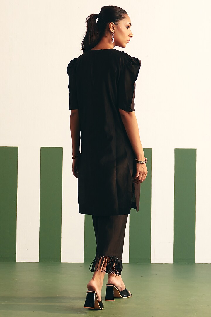 Black Chanderi Embroidered Kurta Set by THE KLUB BY REETI ARNEJA at Pernia's Pop Up Shop