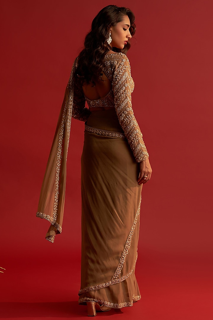 Off White Georgette Saree With Cut Dana Zardosi Embroidery Along With  Copper Detailing