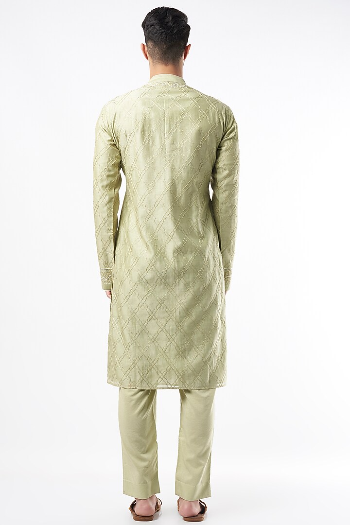 Mint Chanderi Handloom Aari Embroidered Kurta Set by Rar Studio Men at Pernia's Pop Up Shop