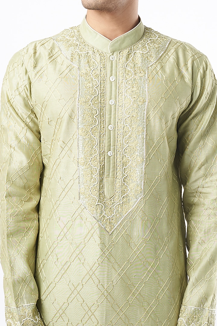 Mint Chanderi Handloom Aari Embroidered Kurta Set by Rar Studio Men at Pernia's Pop Up Shop