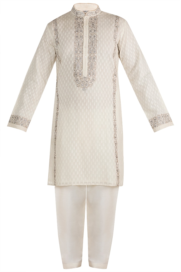 White Embroidered Kurta With Churidar Pants by Rar Studio Men at Pernia's Pop Up Shop