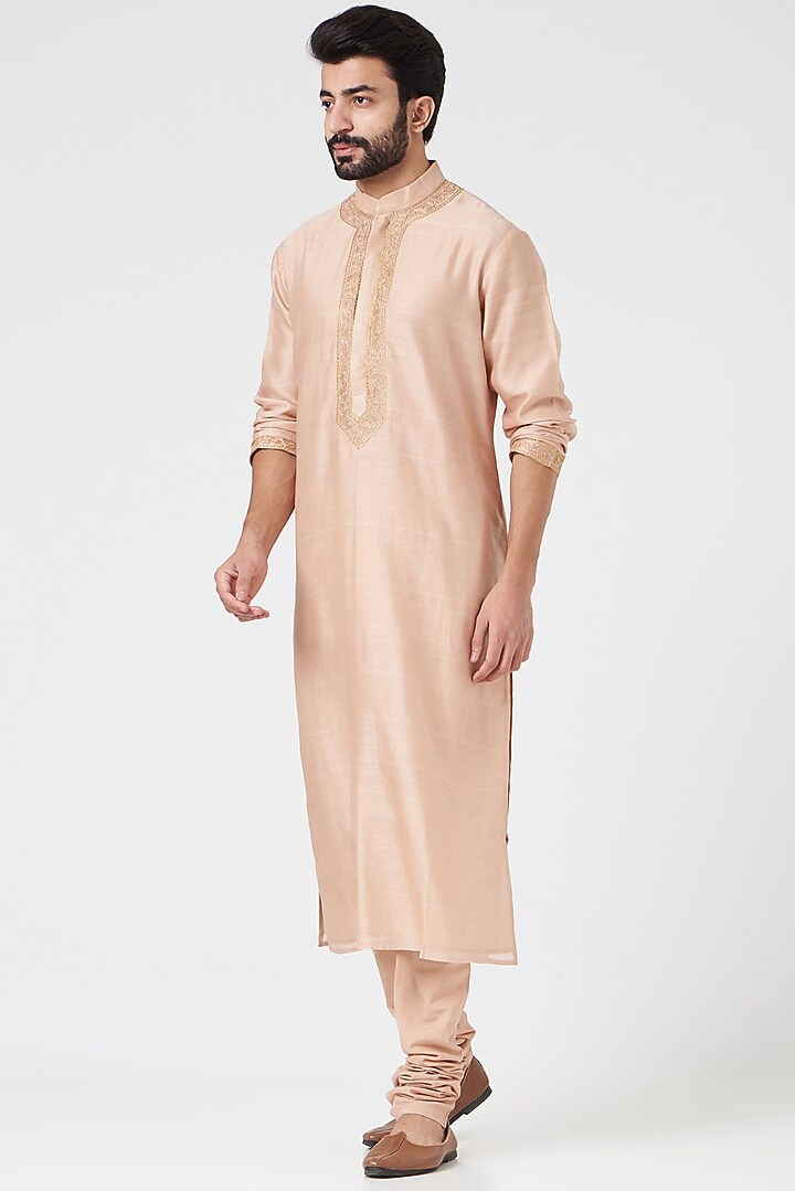 Blush Pink Kurta Set With Bundi Jacket by Rar Studio Men at Pernia's Pop Up Shop