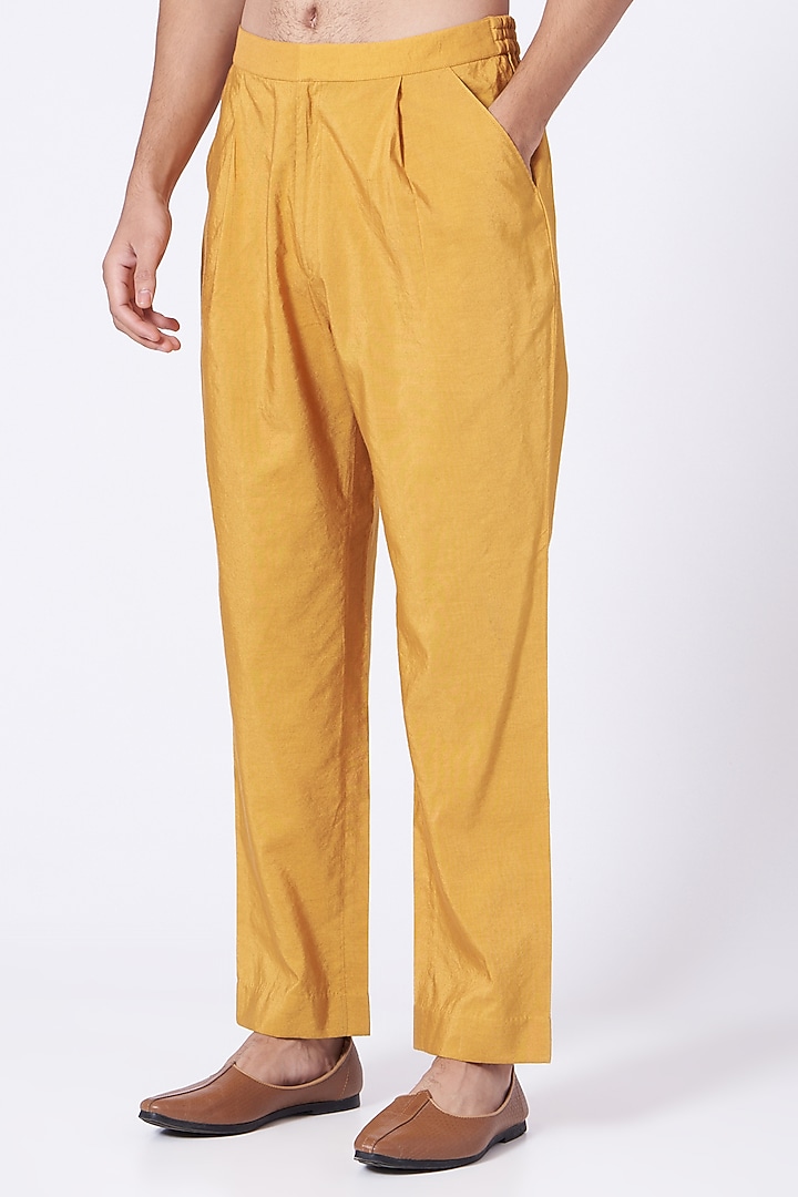 Citrus Yellow Aari Embroidered Kurta Set by Rar Studio Men at Pernia's Pop Up Shop