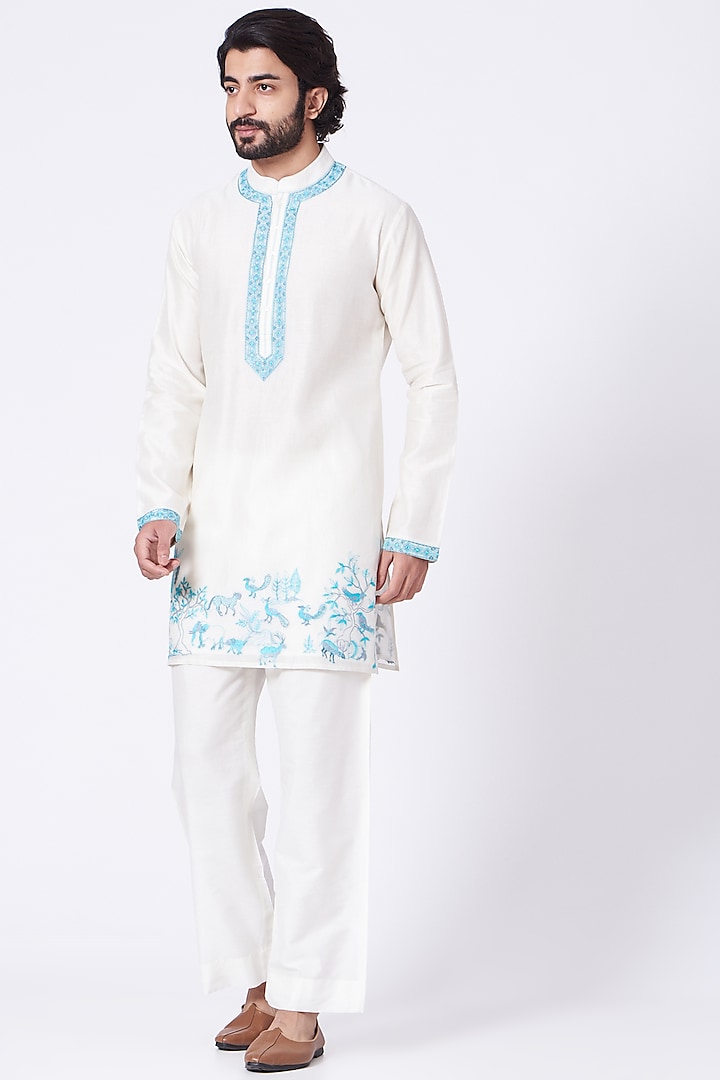 Ivory Thread Embroidered Kurta Set by Rar Studio Men