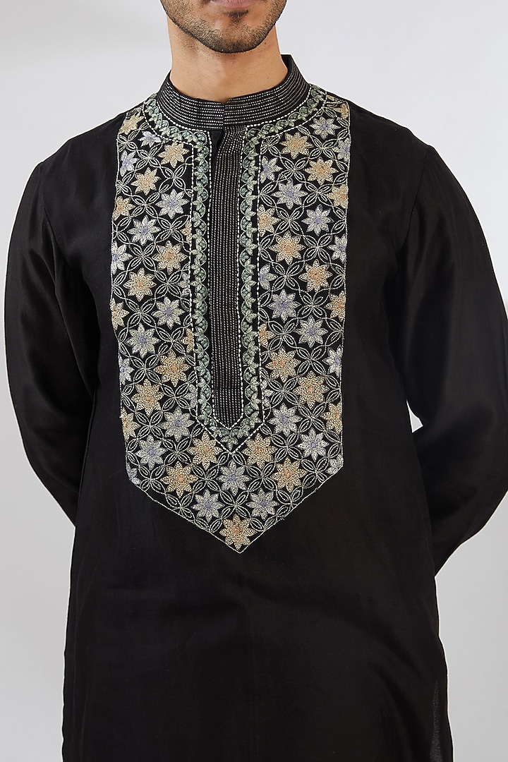 Black Chanderi Zari Embroidered Kurta Set by Rar Studio Men at Pernia's Pop Up Shop