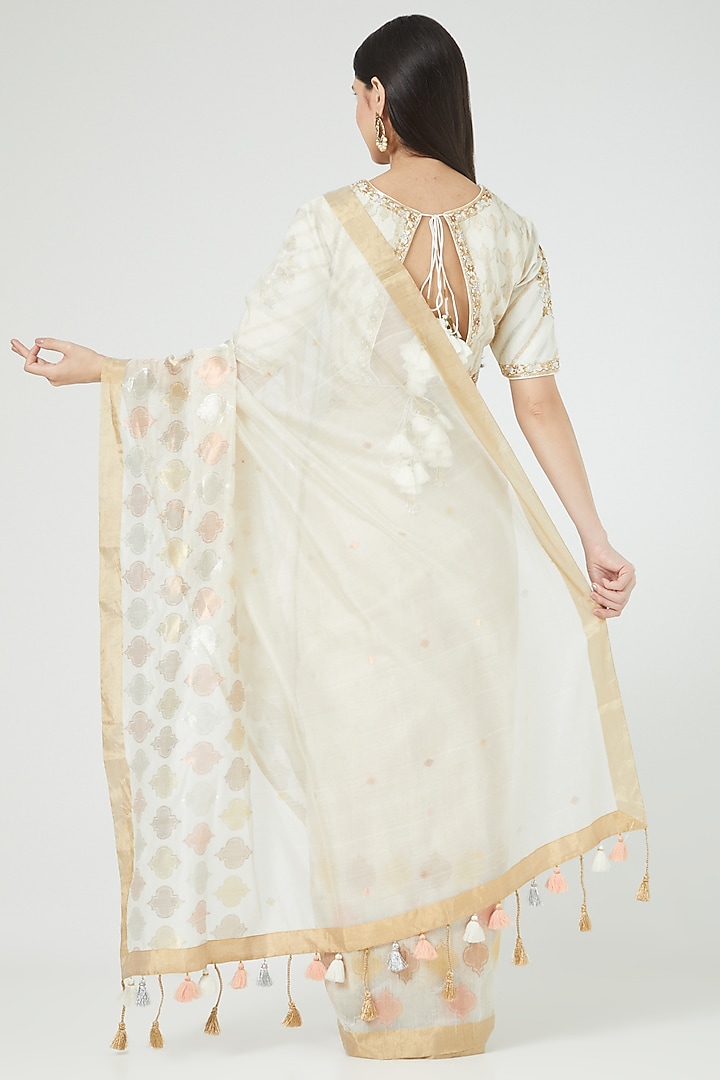 Ivory Handloom Chanderi Boota Woven Wedding Saree Set by Rar Studio at Pernia's Pop Up Shop