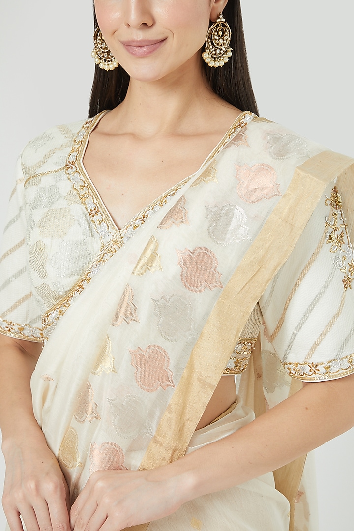 Ivory Handloom Chanderi Boota Woven Wedding Saree Set by Rar Studio at Pernia's Pop Up Shop