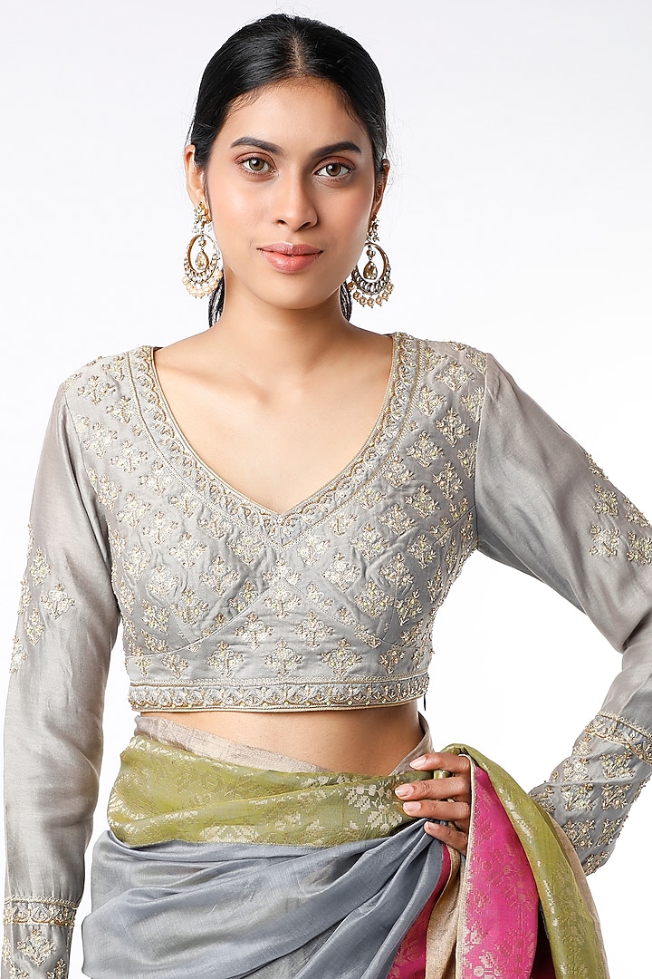 Grey Silk & Chanderi Wedding Saree Set by Rar Studio at Pernia's Pop Up Shop