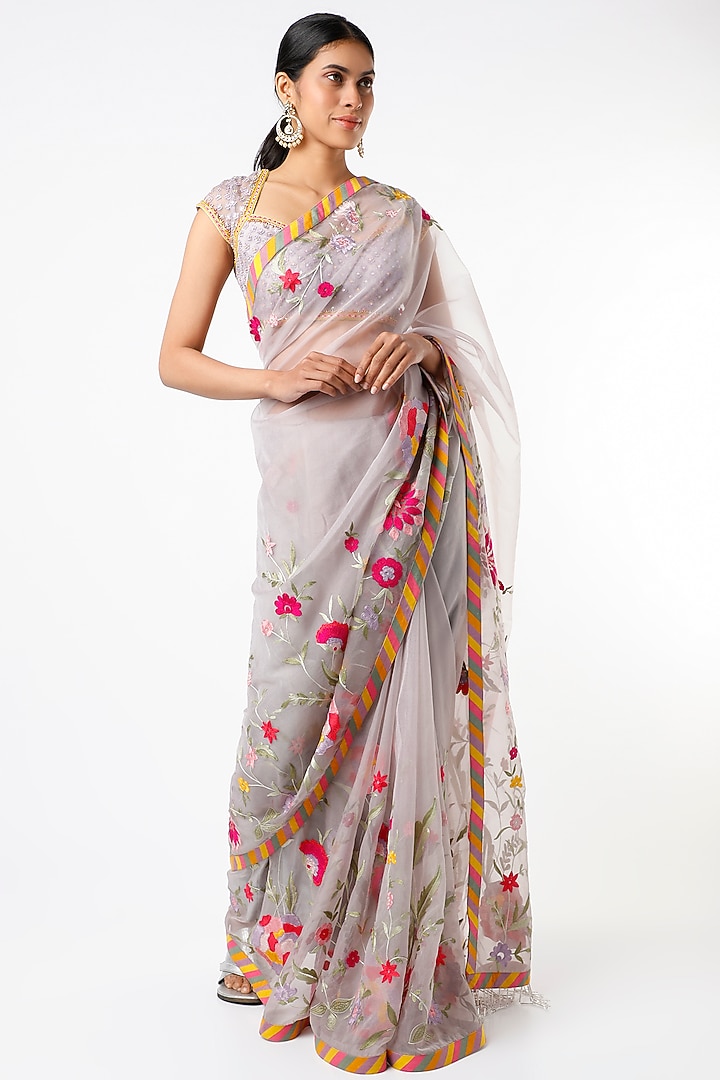 Grey Embroidered Wedding Saree Set by Rar Studio at Pernia's Pop Up Shop