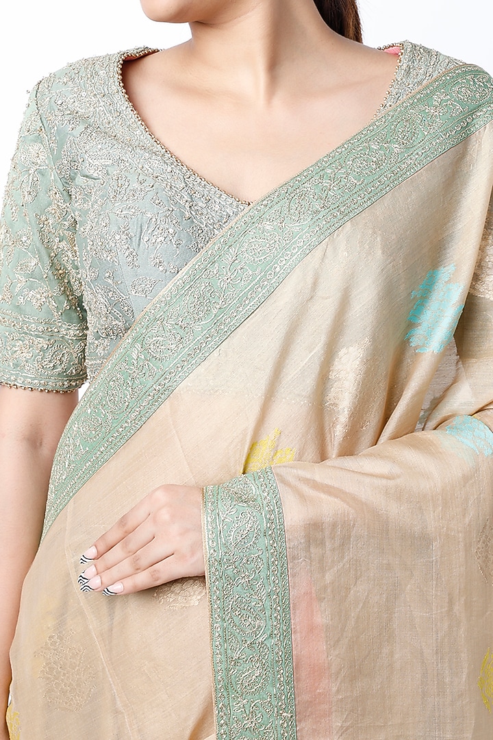 Beige Embroidered Wedding Saree Set by Rar Studio at Pernia's Pop Up Shop
