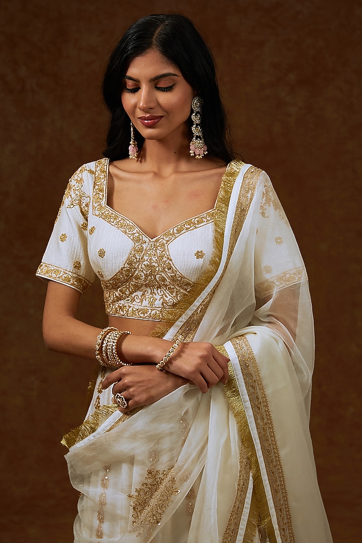 Ivory Chanderi Handloom Dori Embroidered Bridal Lehenga Set by Rar Studio at Pernia's Pop Up Shop