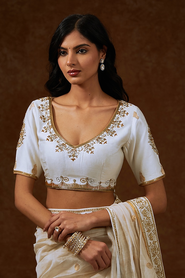 Ivory Chanderi Handloom Hand Embroidered Wedding Saree Set by Rar Studio at Pernia's Pop Up Shop