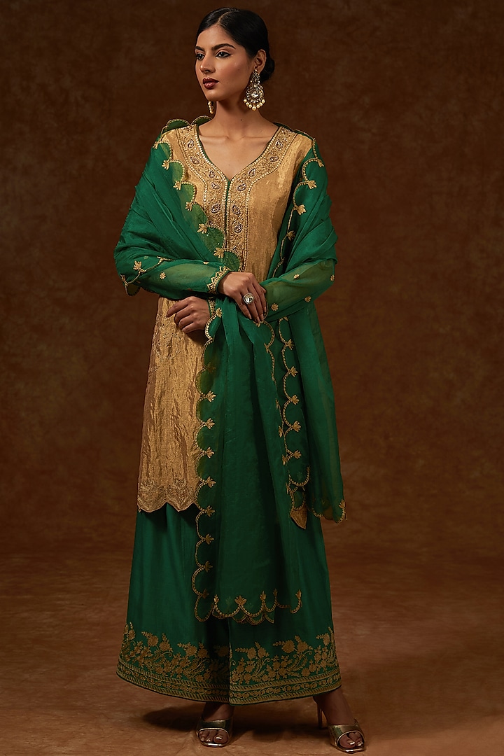 Green Chanderi Handloom & Tissue Dori Embroidered Kurta Set by Rar Studio
