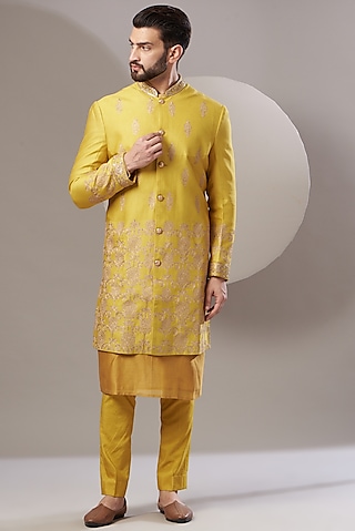 Mustard Chanderi Haandloom Aari Hand Embroidered Sherwani Set by Rar Studio Men