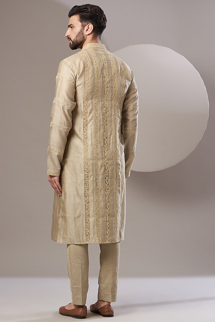 Beige Chanderi Handloom Dori Embroidered Kurta Set by Rar Studio Men at Pernia's Pop Up Shop