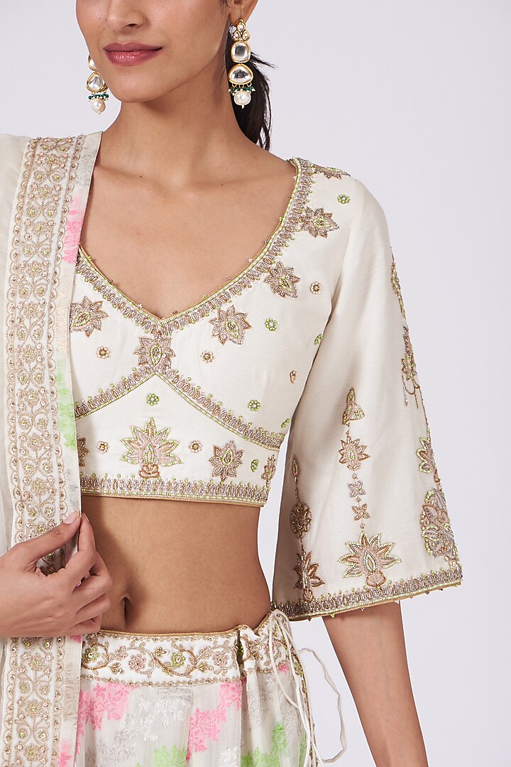 Ivory Leheriya Printed Wedding Lehenga Set by Rar Studio at Pernia's Pop Up Shop
