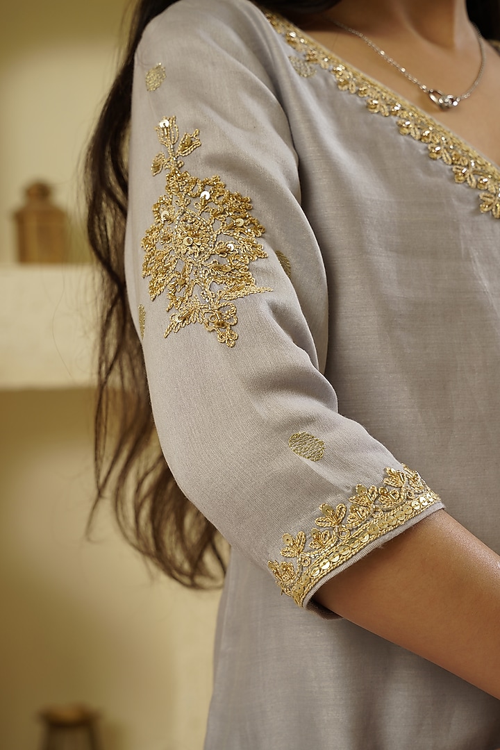 Light Grey Chanderi Silk Embroidered Kurta Set For Girls by Lil Gems by RAR Studio at Pernia's Pop Up Shop
