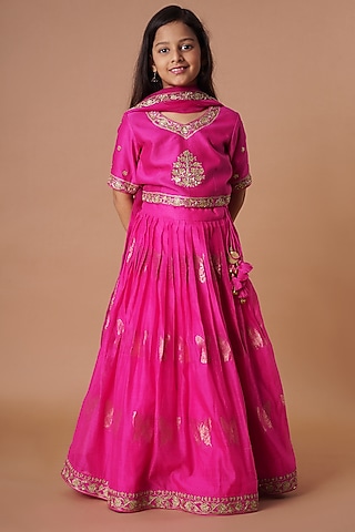 Fuchsia Chanderi Embroidered Lehenga Set For Girls by Lil Gems by RAR Studio
