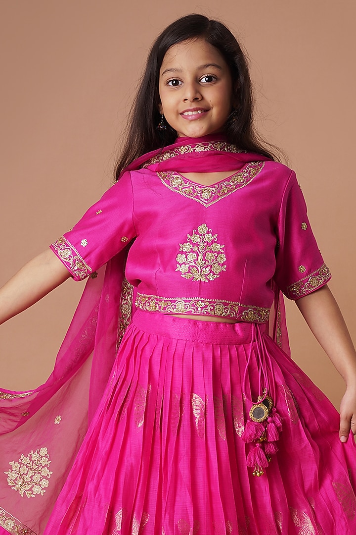 Fuchsia Chanderi Embroidered Lehenga Set For Girls by Lil Gems by RAR Studio at Pernia's Pop Up Shop