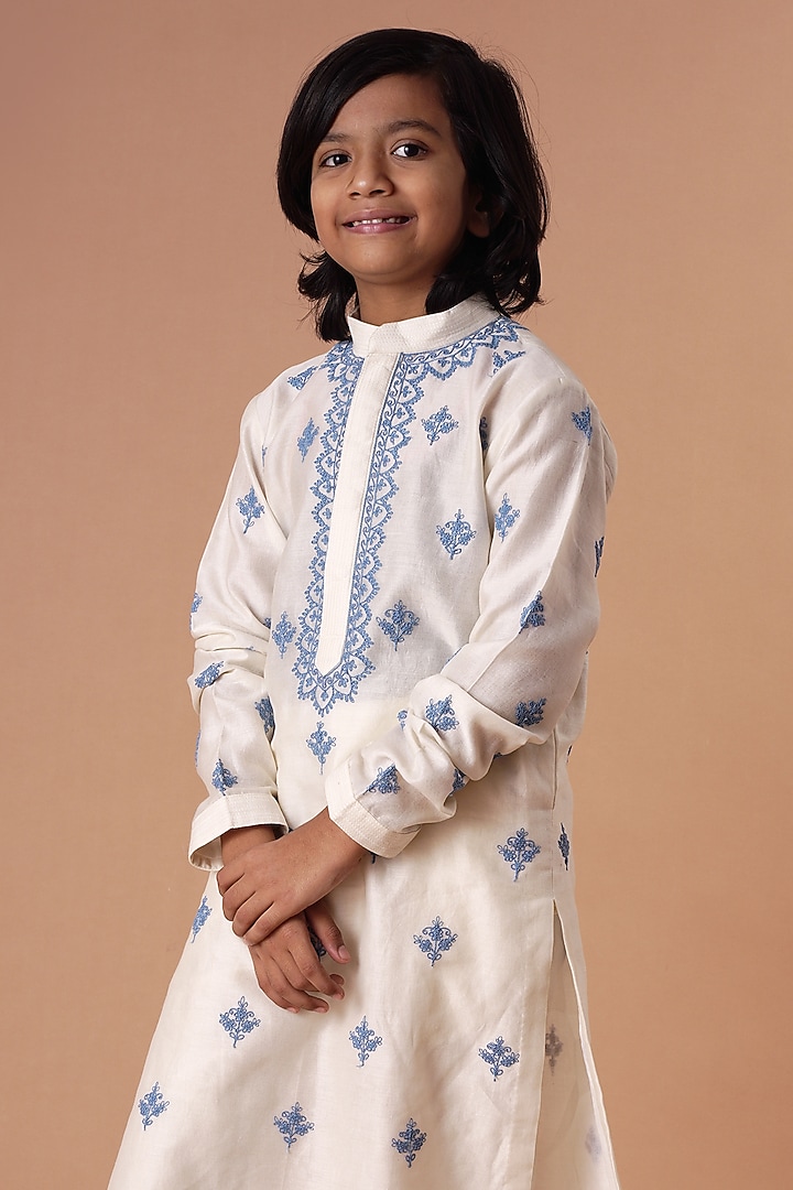 Ivory & Blue Chanderi Embroidered Kurta Set For Boys by Lil Gems by RAR Studio at Pernia's Pop Up Shop