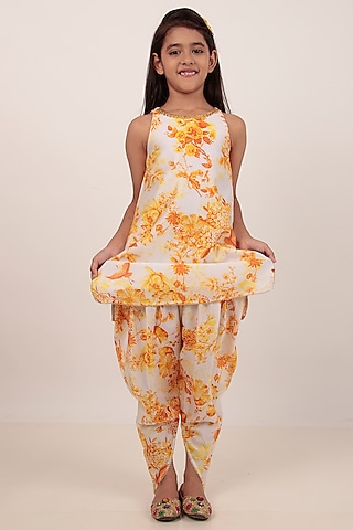 Yellow Chanderi Printed Kurta Set For Girls by Rasasvada Kids