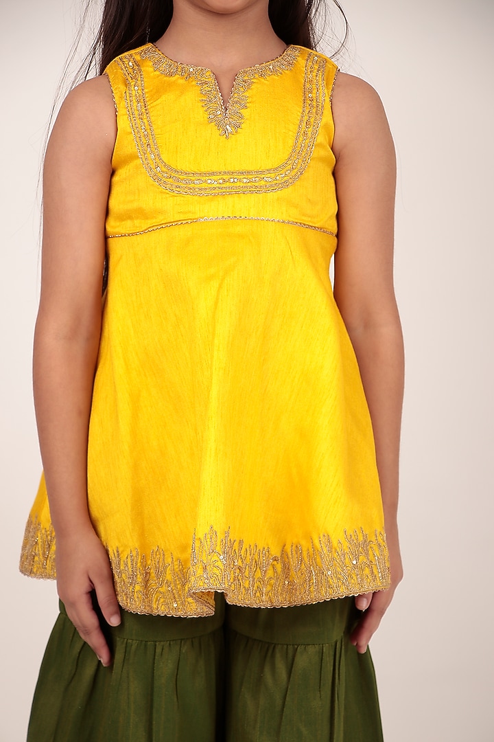 Yellow Dupion Silk Hand-Embellished Kurta Set For Girls by Rasasvada Kids at Pernia's Pop Up Shop