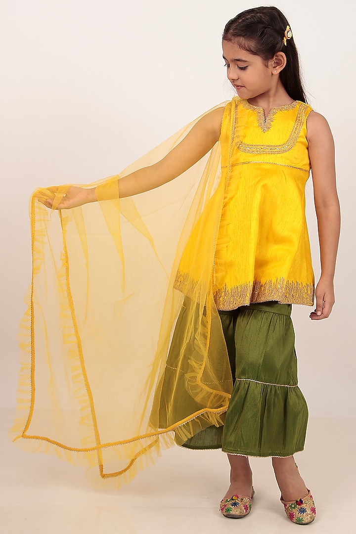 Yellow Dupion Silk Hand-Embellished Kurta Set For Girls by Rasasvada Kids at Pernia's Pop Up Shop