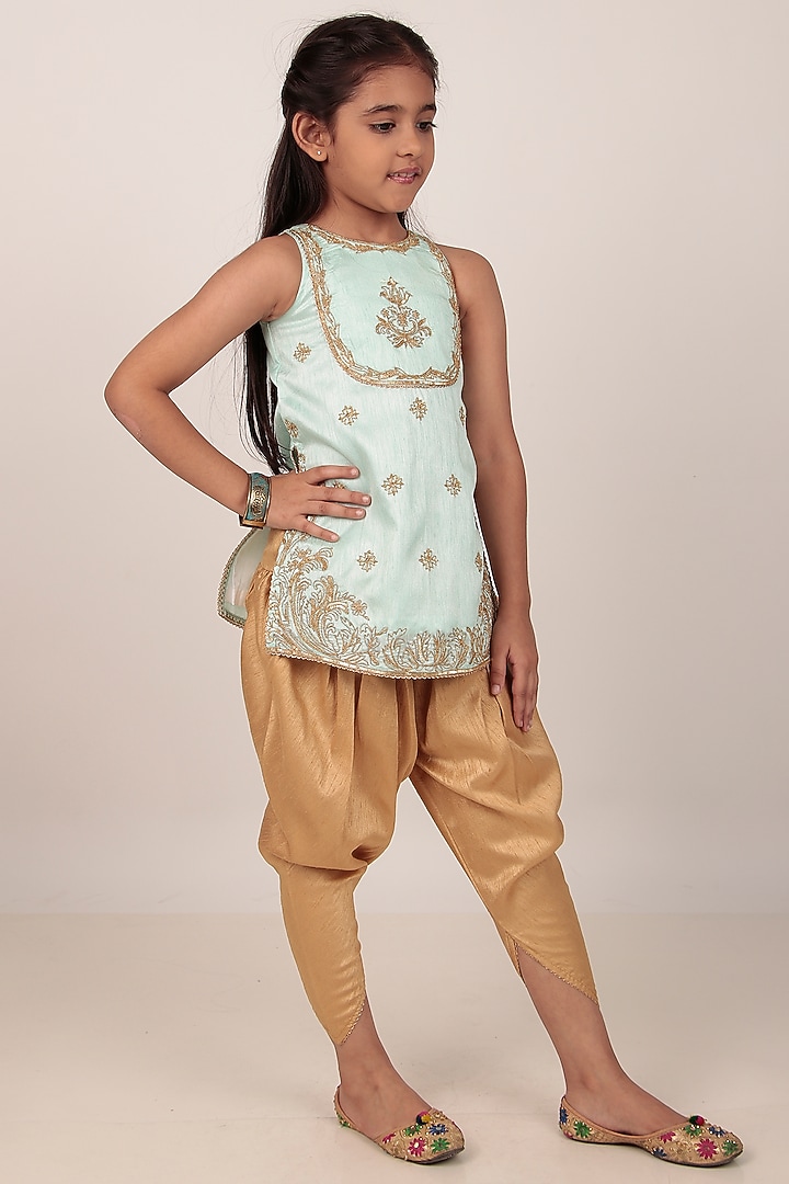 Sky Blue Dupion Silk Hand-Embellished Kurta Set For Girls by Rasasvada Kids at Pernia's Pop Up Shop