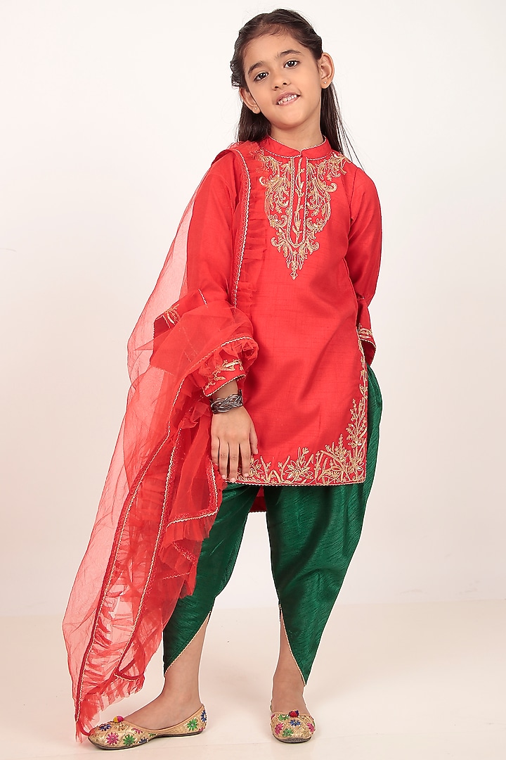 Red Dupion Silk Hand-Embellished Kurta Set For Girls by Rasasvada Kids at Pernia's Pop Up Shop