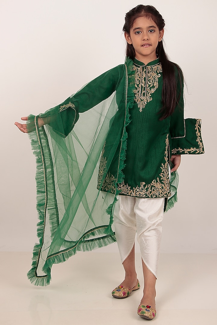 Green Dupion Silk Hand-Embroidered Kurta Set For Girls by Rasasvada Kids at Pernia's Pop Up Shop