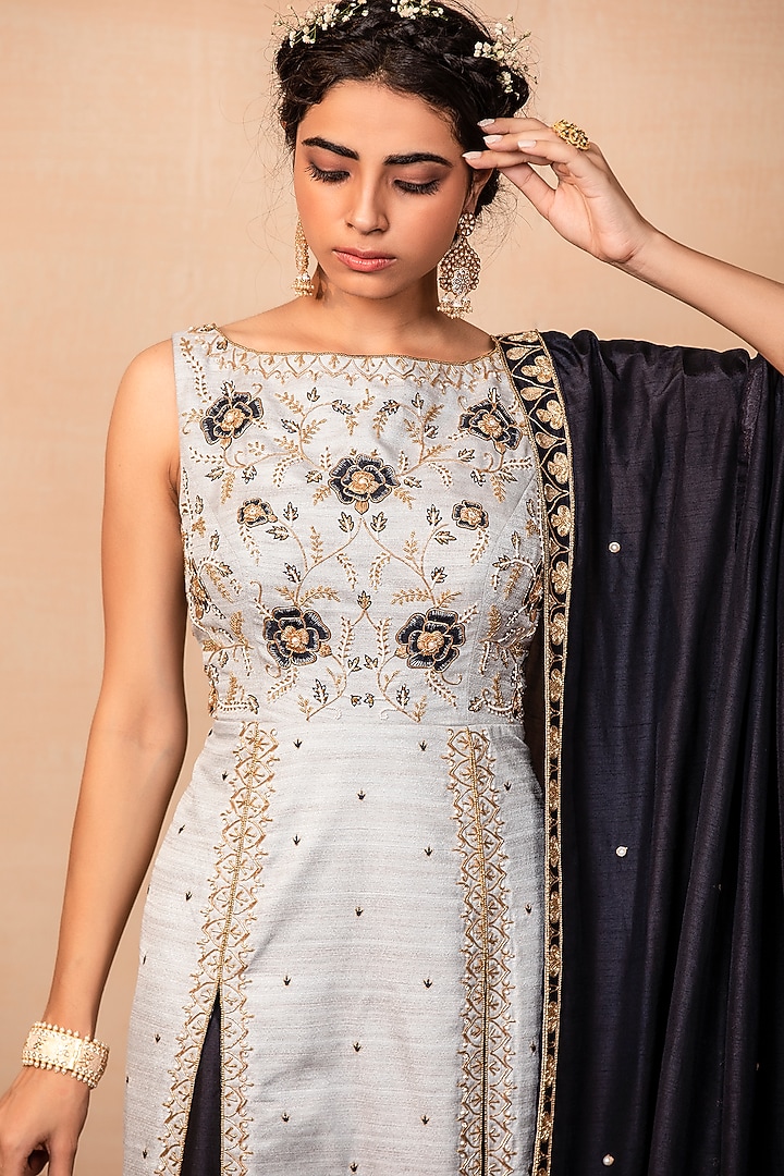 Ice Blue Hand Embroidered Kurta Set by Rashika Sharma at Pernia's Pop Up Shop