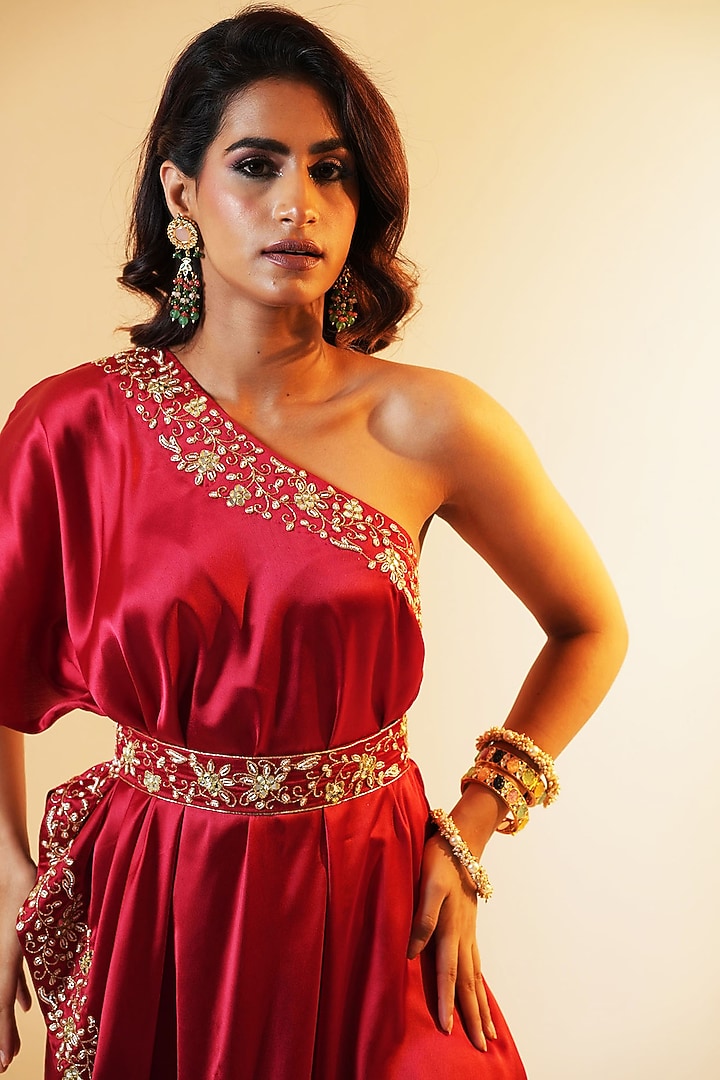 Maroon Satin Hand Embroidered Cape Set by Rashika Sharma at Pernia's Pop Up Shop