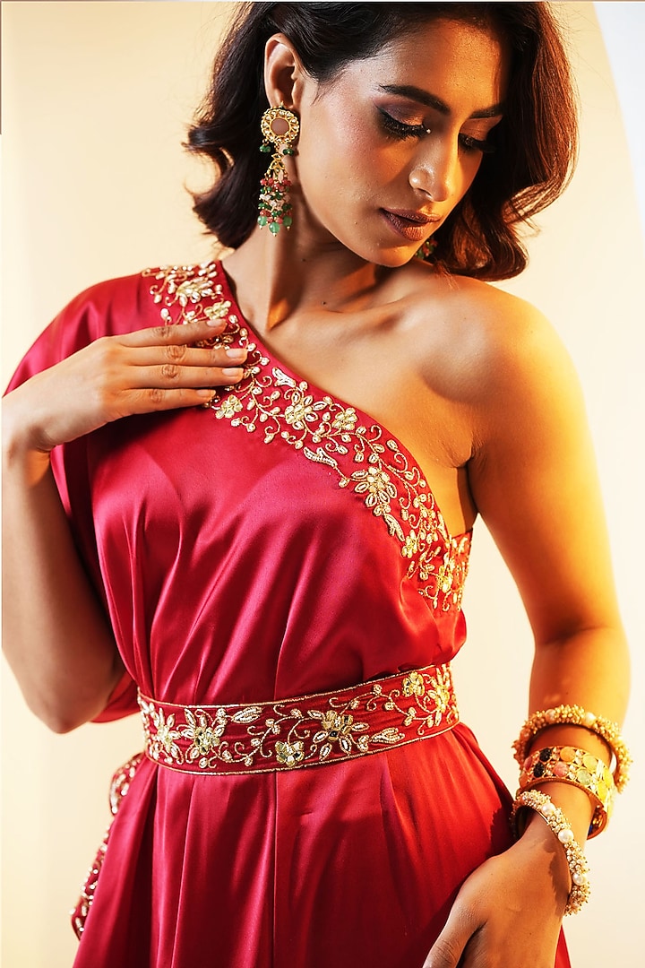 Maroon Satin Hand Embroidered Cape Set by Rashika Sharma at Pernia's Pop Up Shop