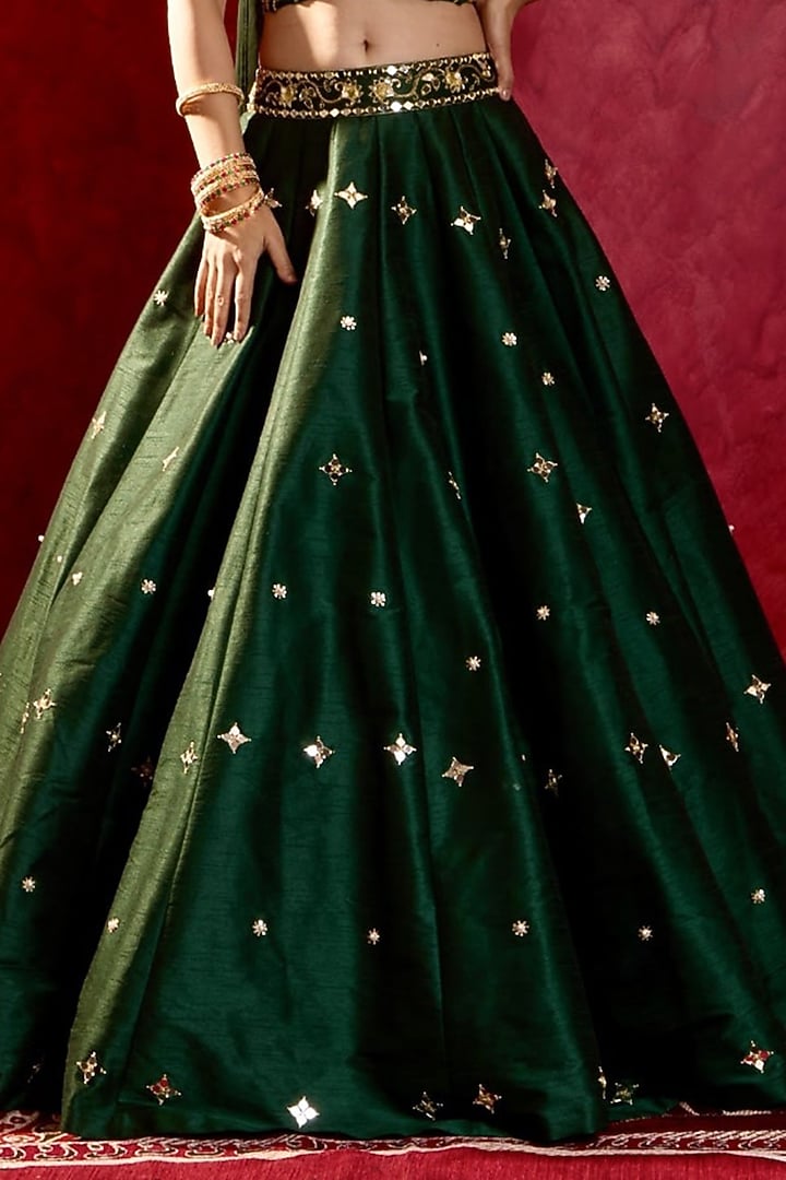 Emerald Green Silk Mirror Hand Embroidered Wedding Lehenga Set by Rashika Sharma at Pernia's Pop Up Shop